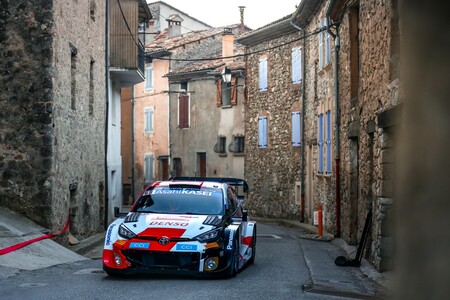 TOYOTA GAZOO Racing wygrywa Rajd Monte Carlo. Pierwsze i drugie miejsce na początek sezonu 