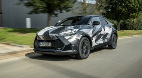 C-HR 2023