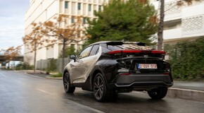 C-HR 2023