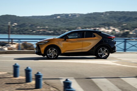 Press kit - Toyota C-HR Plug-in Hybrid 220