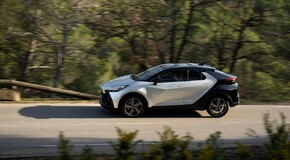 C-HR 2023