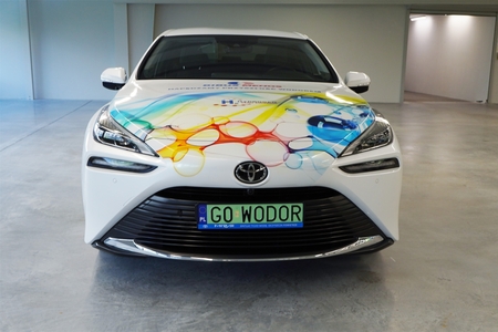 Wodorowa Toyota Mirai we flocie innowacyjnej firmy BIBUS MENOS