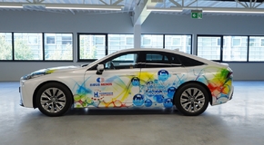 Wodorowa Toyota Mirai we flocie innowacyjnej firmy BIBUS MENOS