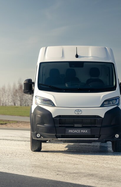 Toyota Professional rozszerza gamę wszechstronnych samochodów z zabudową brygadową