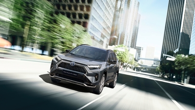 Toyota RAV4 Plug-in Hybrid najlepszym wyborem wg Consumer Reports