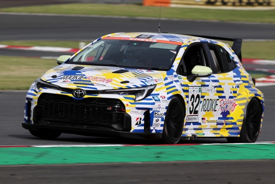 Toyota GR Corolla H2 z silnikiem spalinowym na ciekły wodór