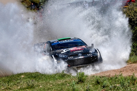 Rallye Sardinie: V dramatickému závěru skončila Toyota druhá