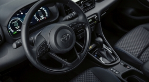 Yaris a Yaris Cross Praga - local foto