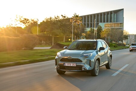 Już ponad 44 tys. aut w KINTO One. Coraz więcej klientów finansuje Toyoty i Lexusa w tym programie