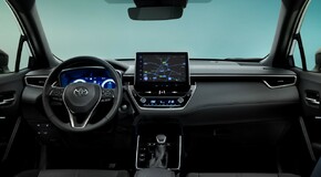Corolla Cross  2025