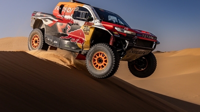 Trzy fabryczne zespoły Toyoty na mecie Rajdu Dakar 2026