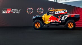 GR DKR Hilux Evo 2025