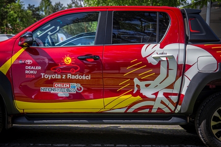 Toyota Central Europe i Toyota Radość oraz Lexus Warszawa Radość Oficjalnymi Partnerami Lang Team. Flota ORLEN Wyścigu Narodów odebrana