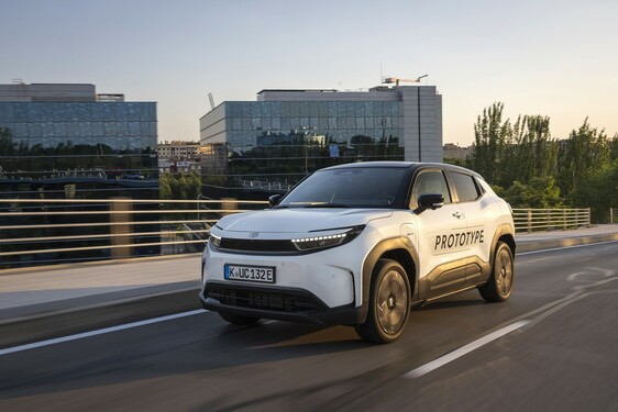 Toyota Urban Cruiser uzupełni gamę wszechstronnych miejskich crossoverów marki