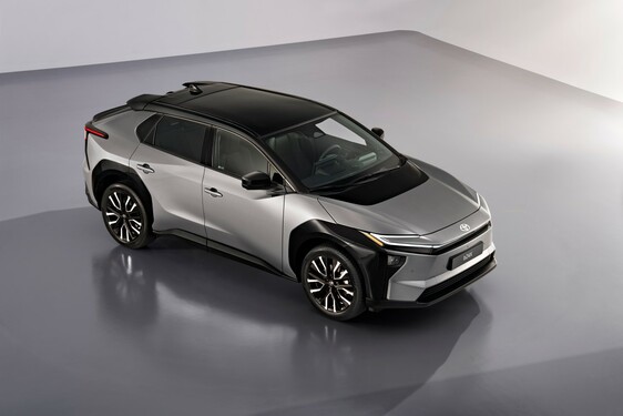 Szintet lépett a teljesen megújuló Toyota bZ4X