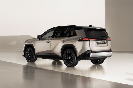 Leleplezték az SUV ikon Toyota RAV4 jövő év elején érkező legújabb generációját: lenyűgözőbb, mint valaha