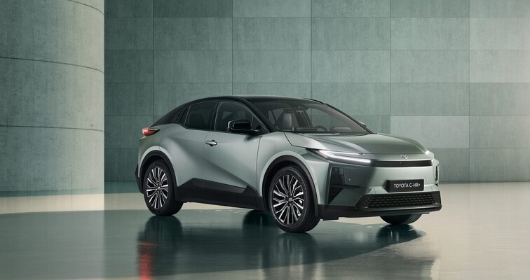 Nowa Toyota C-HR+ 2025