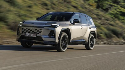 Nowa Toyota RAV4 to wyższy komfort, lepsze prowadzenie oraz większe możliwości terenowe