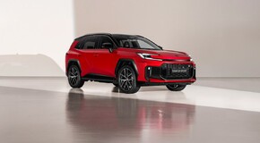 RAV4 GR SPORT 2026