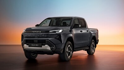 Nowa Toyota Hilux z elektrycznym napędem 4x4 od 229 900 zł netto