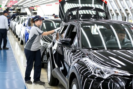 Toyota wyprodukowała już 300 milionów samochodów