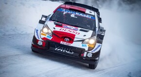 Arktická rely – Fín Rovanperä si s Toyotou Yaris WRC vybojoval vedenie