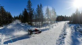 Arktická rely – Fín Rovanperä si s Toyotou Yaris WRC vybojoval vedenie