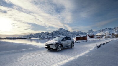 Korzystny „Leasing Zima z Elektrykiem” dla nowej Toyoty bZ4X oraz samochodów z gamy Toyota Professional
