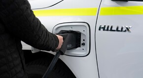 Elektryczna Toyota Hilux
