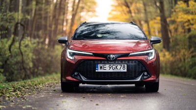 Toyota liderem polskiego rynku motoryzacyjnego po dziesięciu miesiącach 2025 roku