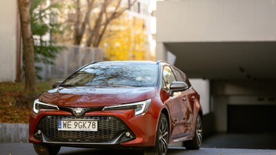 Toyota liderem polskiego rynku motoryzacyjnego. Ponad 34 tys. zarejestrowanych aut i dominacja w pięciu segmentach 