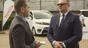 Nejlepším prodejcem značky Toyota v Česku podle doporučení zákazníků je pro rok 2020 společnost Dolák České Budějovice