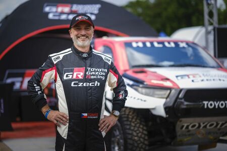 Tomáš Ouředníček před Dakarem ladí detaily, závodní Hilux odjíždí příští týden