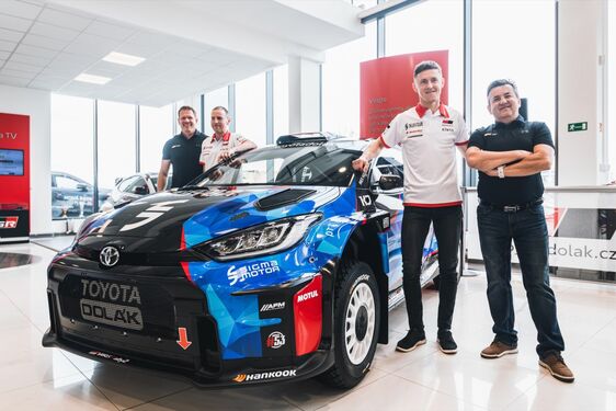  Toyota Dolák vstupuje do rallye s novým GR Yarisem Rally2 a českou posádkou