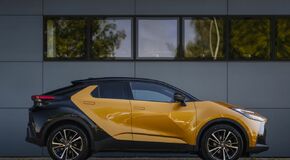 C-HR - local foto