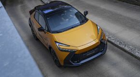 C-HR - local foto