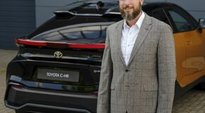 C-HR - local foto