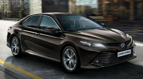 15 ÉV UTÁN ÚJRA MAGYARORSZÁGON A TOYOTA CAMRY