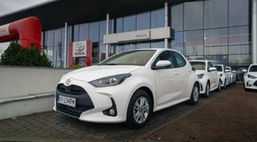 Hybrydowe Yarisy Van dołączają do floty firmy ELIT Polska