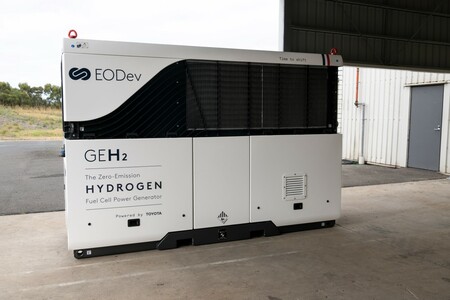 Technologie wodorowe Toyoty dekarbonizują przemysł. Ruszyła produkcja wodorowego generatora EODev GEH2 w Australii