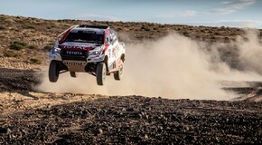 Fernando Alonso v spolupráci s Toyota Gazoo Racing pokračuje v testoch na Rely Dakar