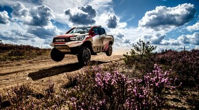 Fernando Alonso testował w Szczecinie Hiluxa zespołu TOYOTA GAZOO Racing