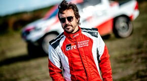 Fernando Alonso testował w Szczecinie Hiluxa zespołu TOYOTA GAZOO Racing