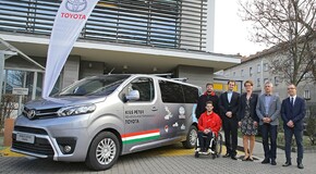 Két, a Toyota által támogatott magyar paralimpikon is megméreti magát a párizsi paralimpián