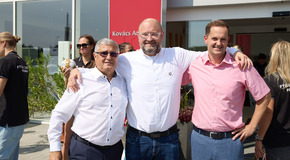 Környezetbarát Toyota C-HR-eket vezethetnek mostantól az FTC-Rail Cargo Hungaria női kézisei 