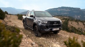 Land Cruiser i Hilux 2023 kompatybilne z uwodornionym olejem roślinnym HVO100 