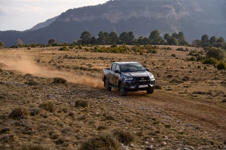 Land Cruiser i Hilux 2023 kompatybilne z uwodornionym olejem roślinnym HVO100 