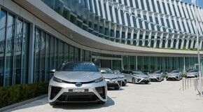 Mezinárodní olympijský výbor převzal vodíkové Toyoty Mirai 