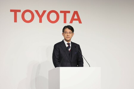 Toyota i Idemitsu rozpoczynają współpracę w zakresie masowej produkcji baterii ze stałym elektrolitem