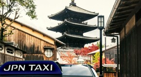 Rynkowy debiut Toyoty JPN Taxi z napędem hybrydowym LPG